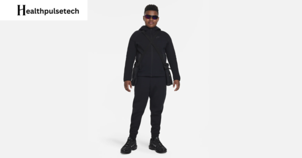 Unleashing the Style and Comfort of Nike Tech Fleece Black